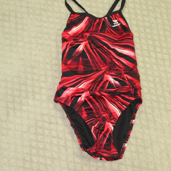 TYR Durafast DiamondFit 1 pc Swimsuit - Red Stripe Women Size 30 EUC - Picture 1 of 5